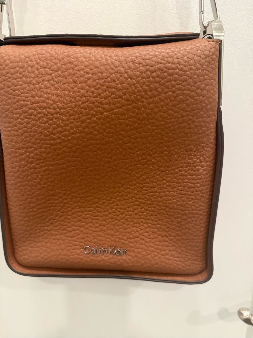Calvin Klein Tan Pebbled Leather Crossbody Bag with Adjustable Strap brand new